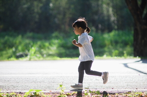 Vận động chuẩn theo độ tuổi - chìa khóa giúp trẻ cao lớn mỗi ngày